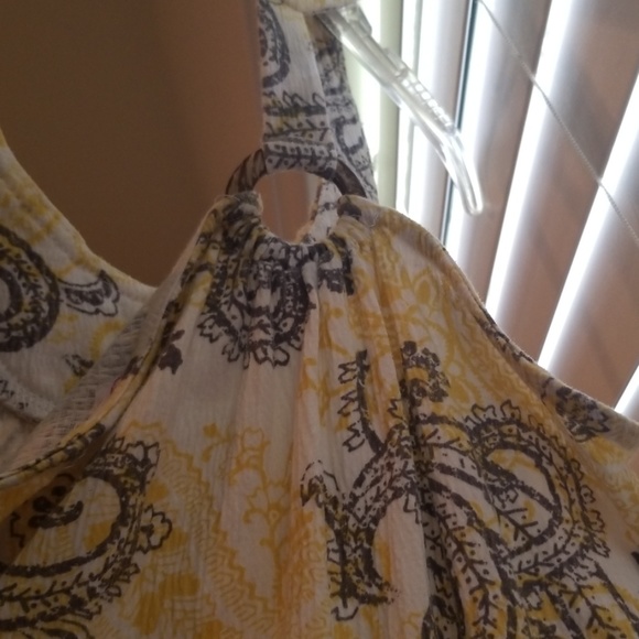 Tank - Picture 4 of 4